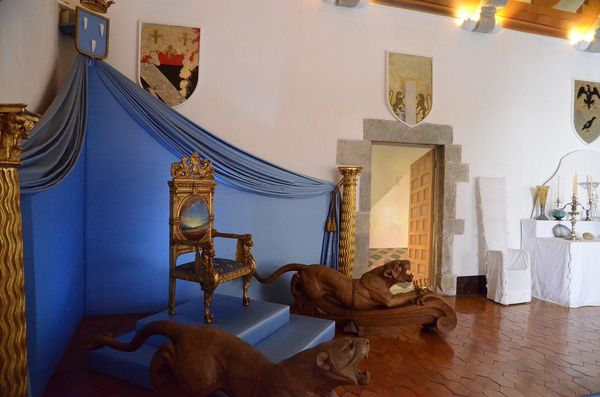 Экскурсия в музей Дали и замок Галы в Пуболь - 2